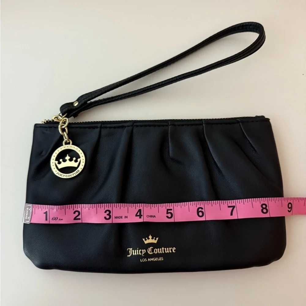 🖤 Juicy Couture Black Wristlet Wallet - Picture 6 of 13